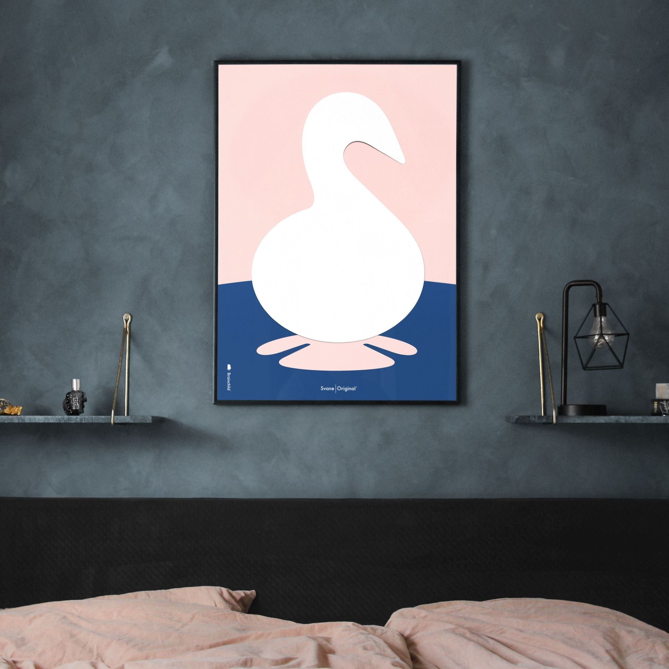 Plakát s labuťovou sponou s labuťovou sponou, rám vyrobený z tmavého dřeva 50x70 cm, růžové pozadí
