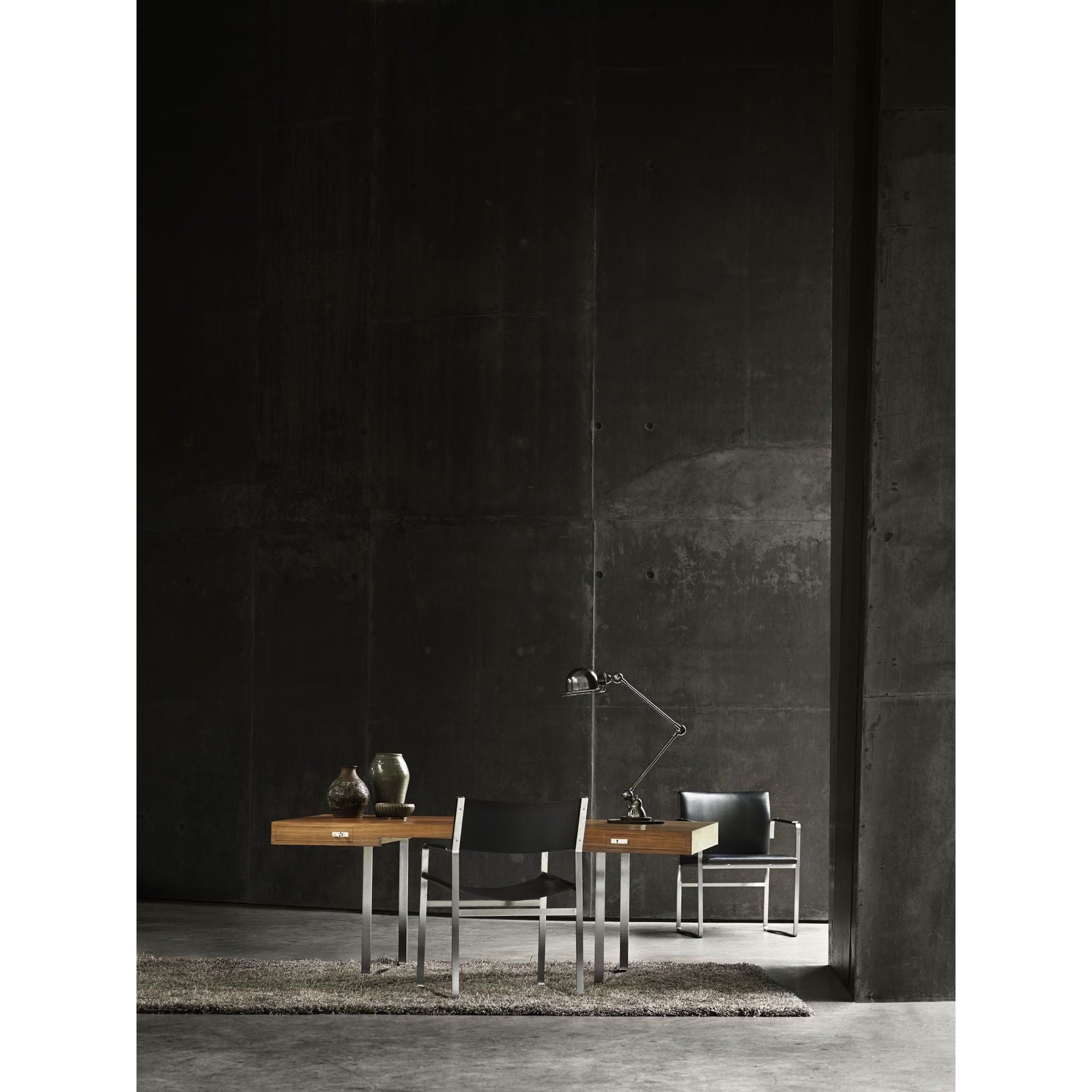 Židle Carl Hansen CH111, ocel/černá kůže