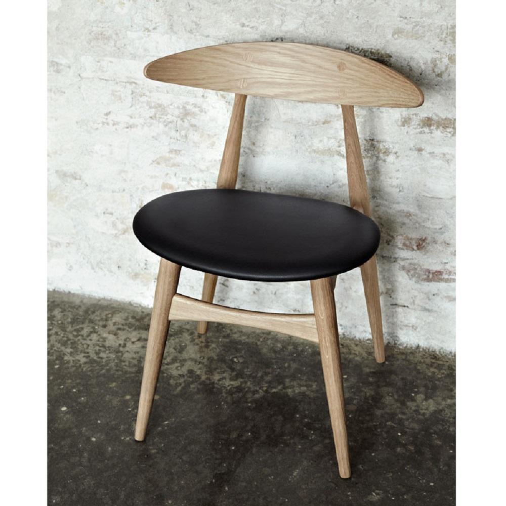 Židle Carl Hansen CH33 P, naolejovaná dubová/béžová kůže