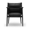 Objetí židle Carl Hansen E005, barevná dubová/černá kůže