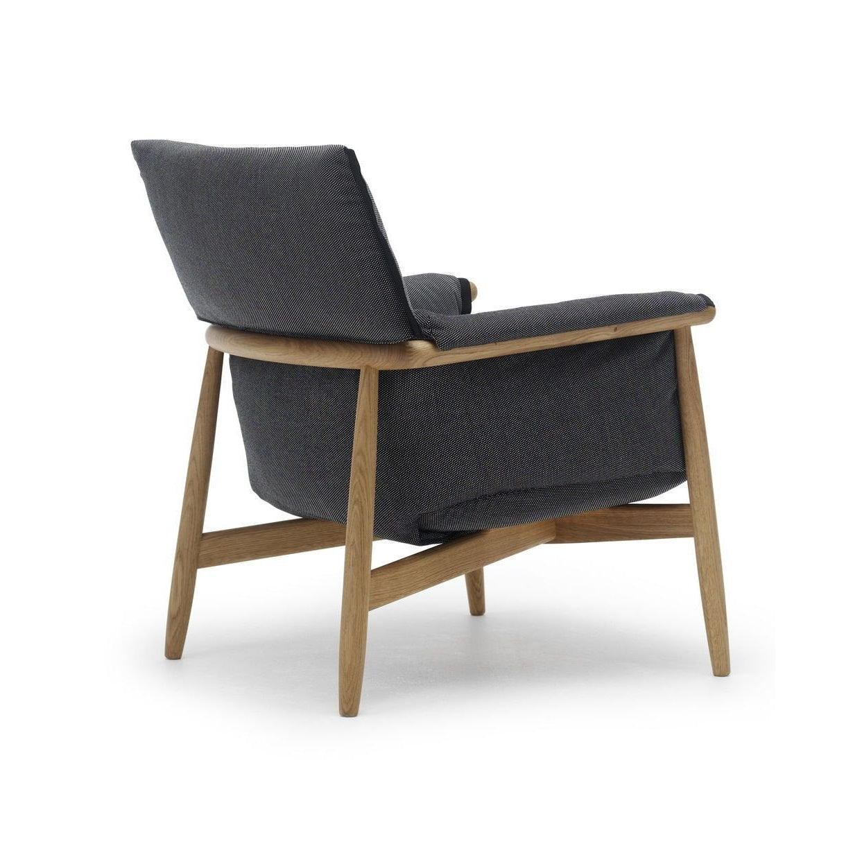 Carl Hansen E015 Objetí židle, naolejovanou dubovou/tmavě šedou látku