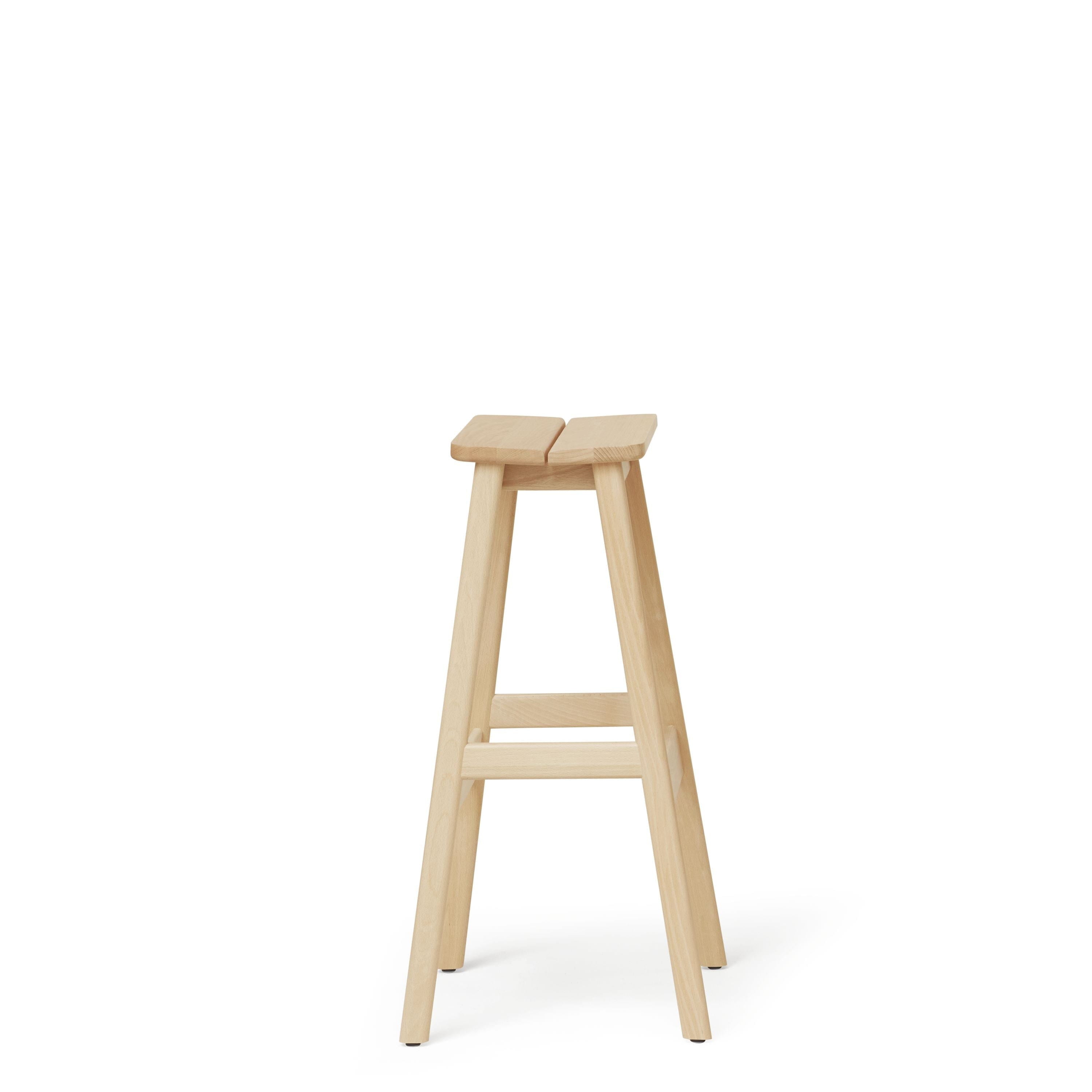 Form & Refine Úhel standardní stolice 75 cm. Buk