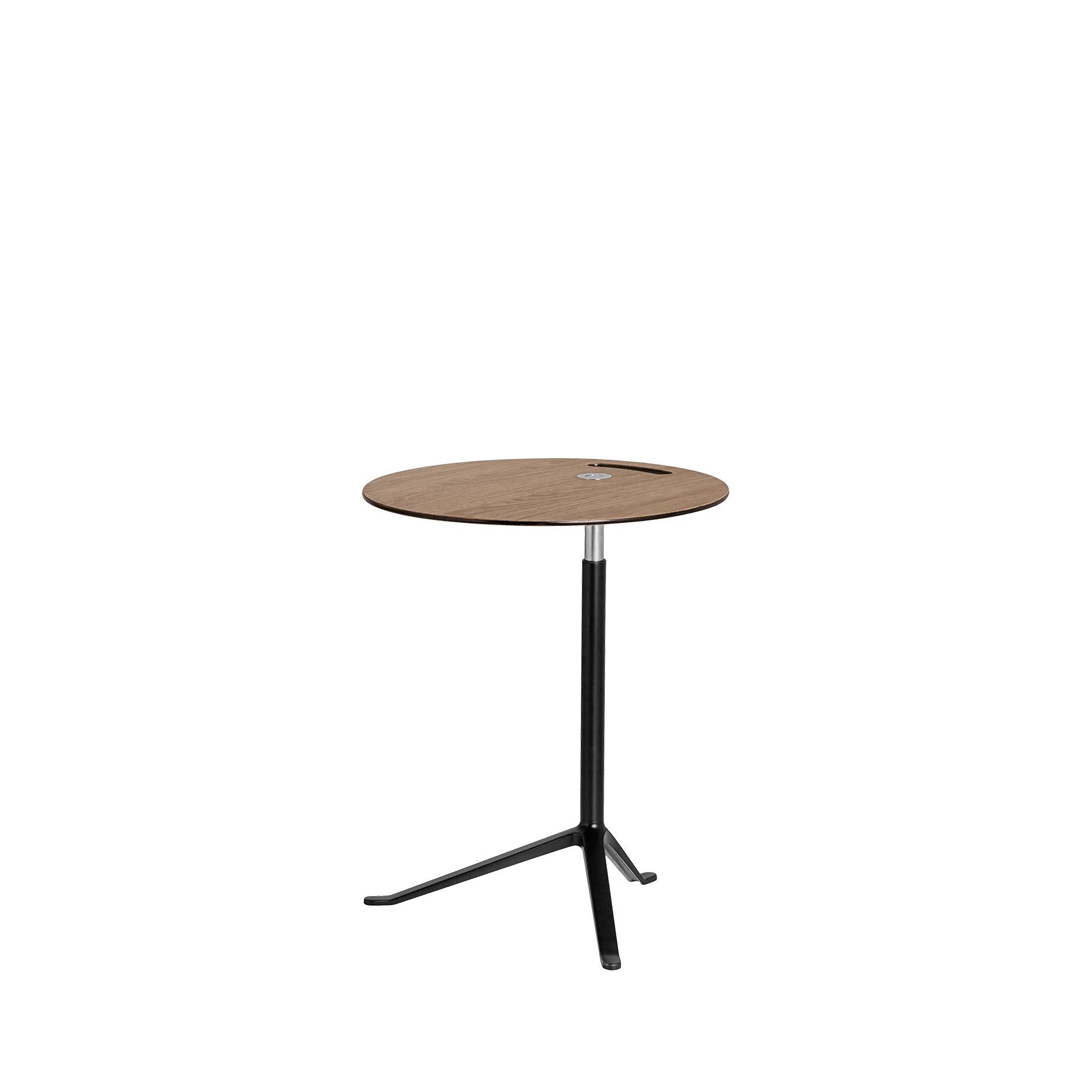 Fritz Hansen KS11 malý přítel nastavitelný stůl, černý prášek na hliníku/ořechový laminát