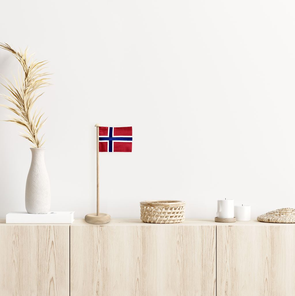 Novoform Design Table Flag, Norsko
