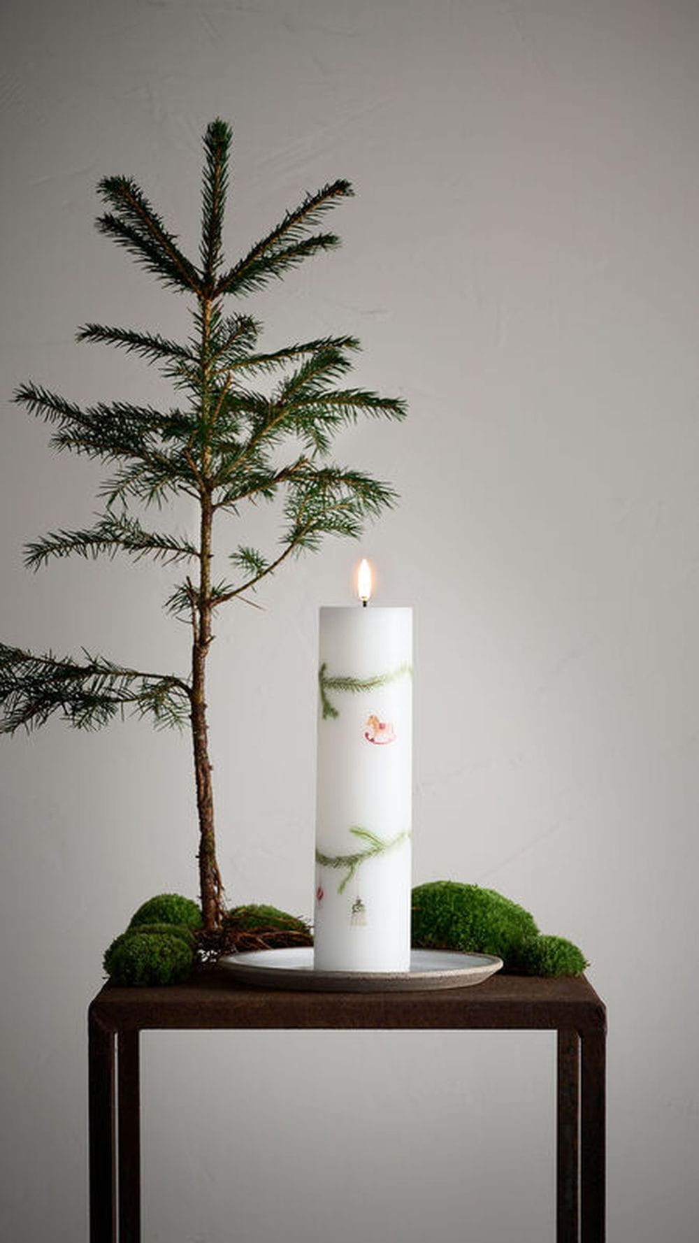 Osvětlovací sloup Uyuni vedl vánoční svíčka H 22 cm. Bílý