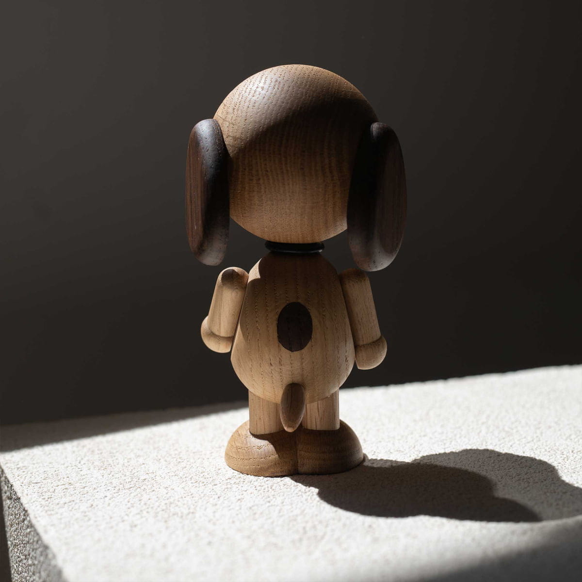 Boyhood Snoopy Peanuts ™ ️ Dřevěná postava dub, velký