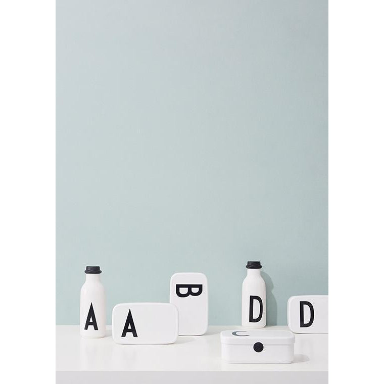Designové dopisy osobní láhev s vodou a z, c