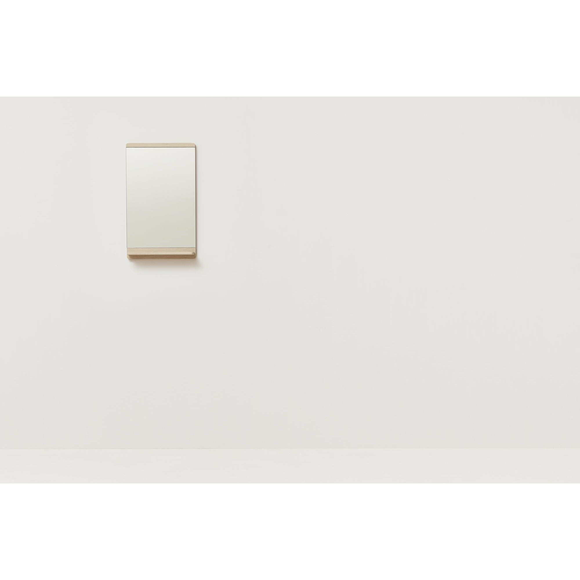 Form & Refine Rim Wall Mirror. Bílý dub