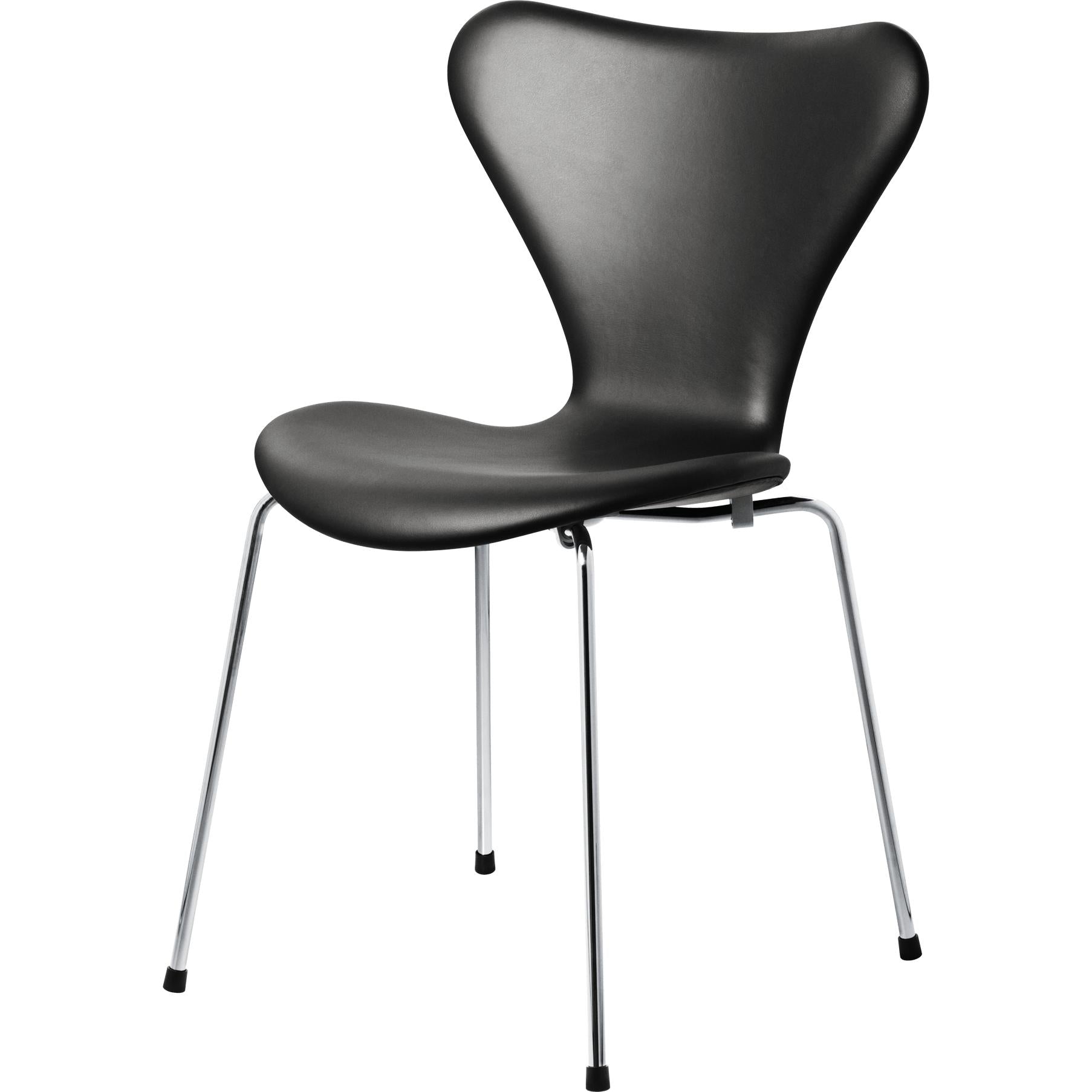 Fritz Hansen Series 7 židle plná čalounění kůže, měkká černá