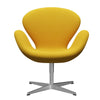 Židle Fritz Hansen Swan Lounge, saténová kartáčovaná hliníková/ocelářská žlutá