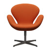 Fritz Hansen Swan Lounge Chair, teplá grafita/Steelcut Orange Dark