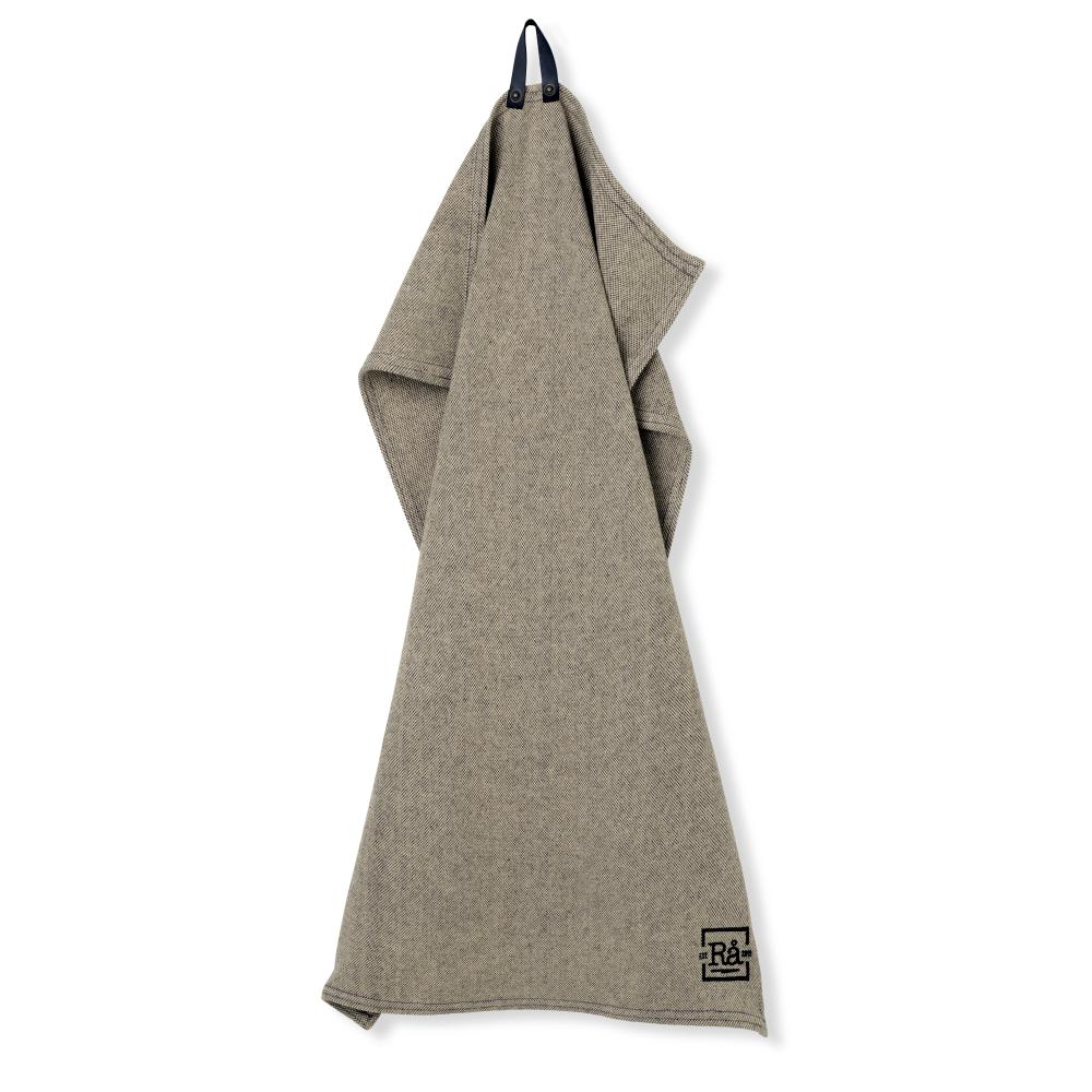Juna Rå čajový ručník tmavě šedý, 50x90 cm