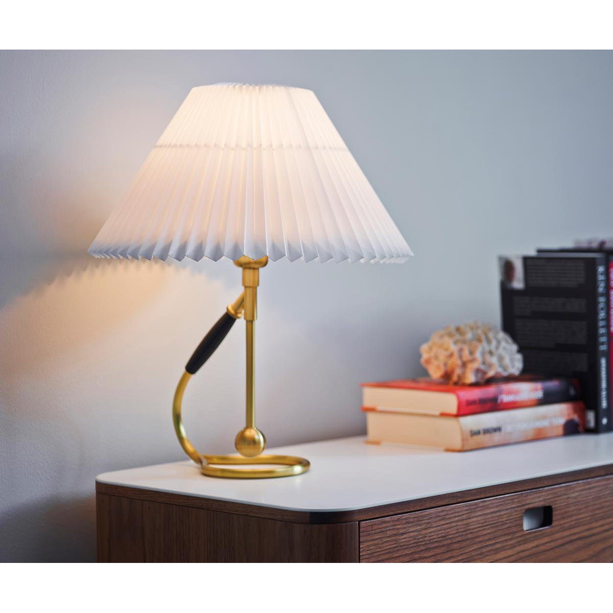 Le Klint Table/Sax Wall Lamp 306 Mosaz, papír