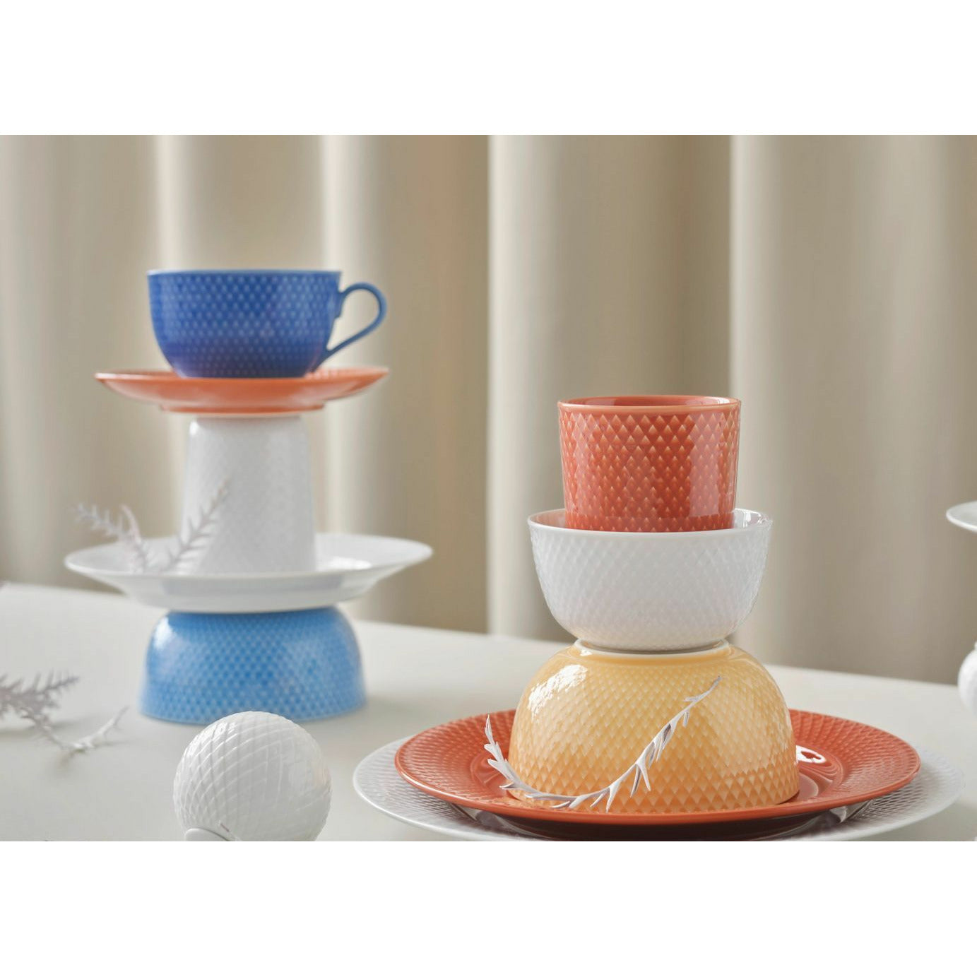 Lyngby Porcelæn Rhombe Color Tea Cup s talířem, modrá/terakota