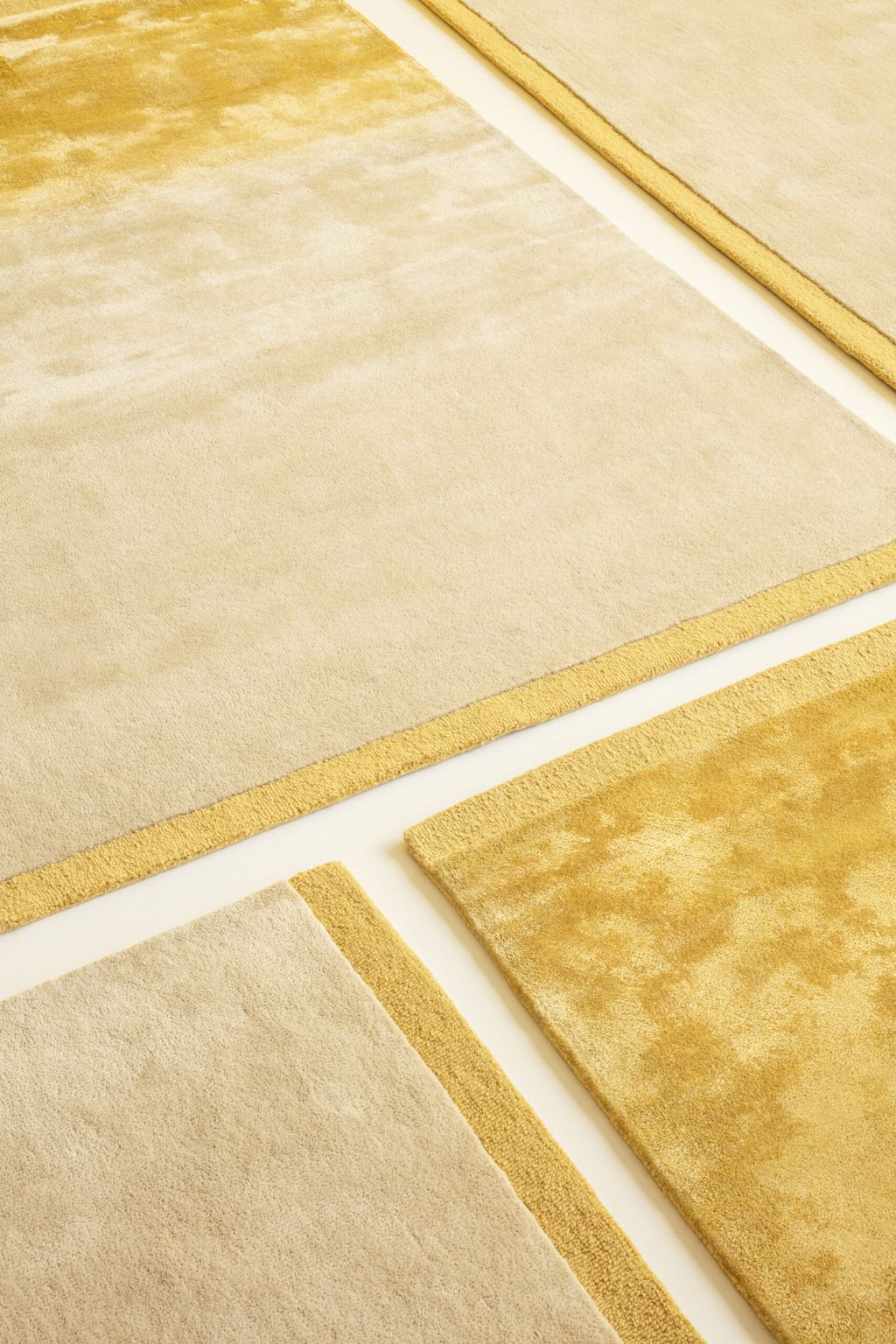 Ručně vyrobeno nabla koberec 140 x 200, východ slunce