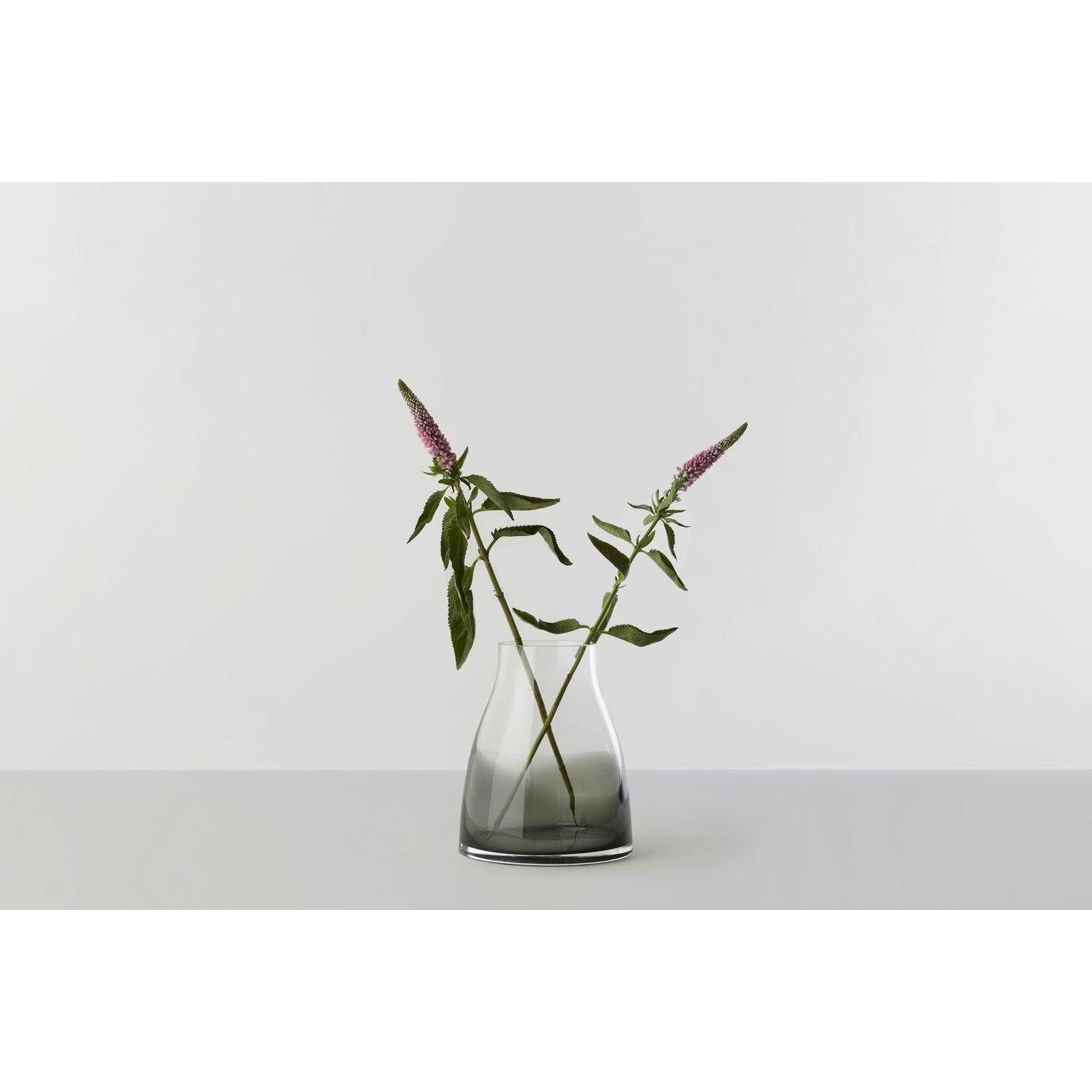 RO kolekce č. 2 květinová váza Øxh 15 x18, uzená šedá