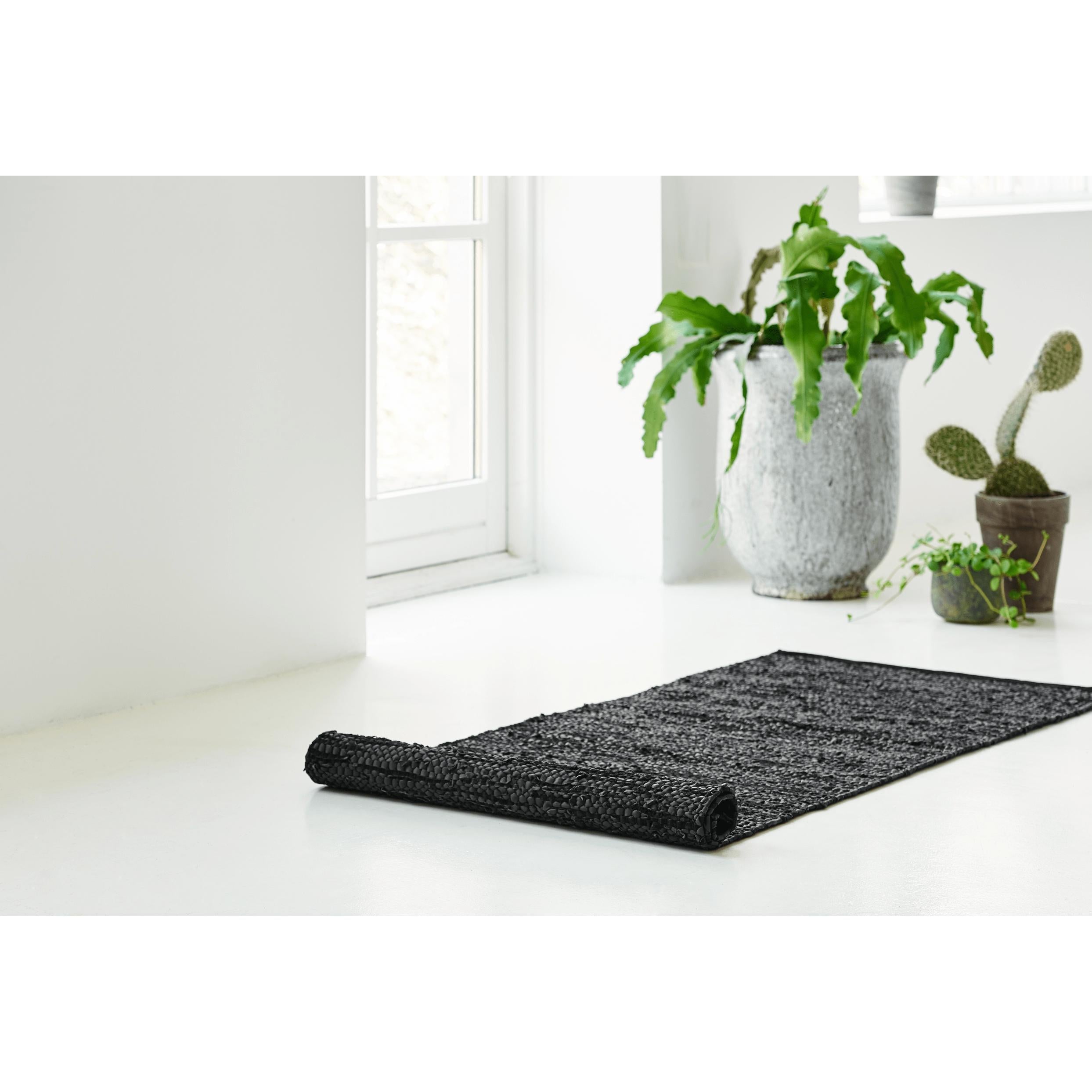 Koberec s pevným koženým koberec černý, 170 x 240 cm